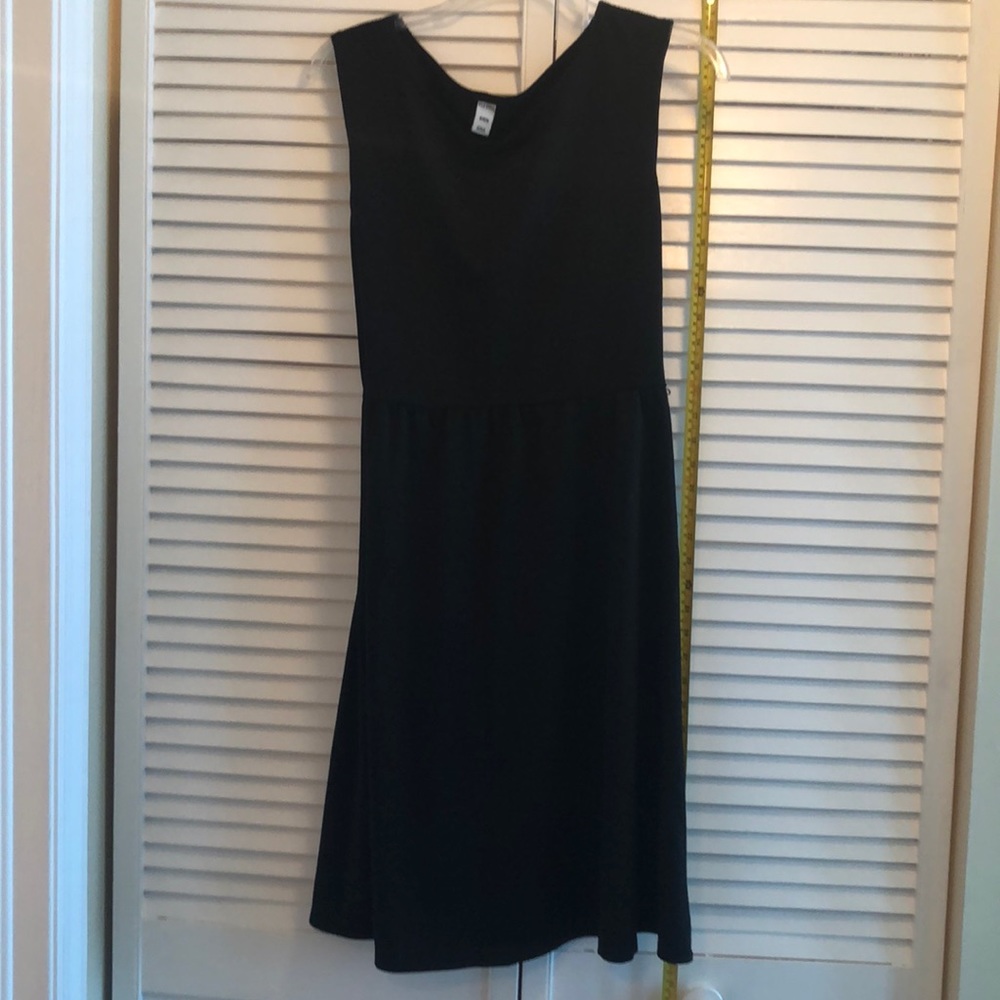 Simple cotton black dress